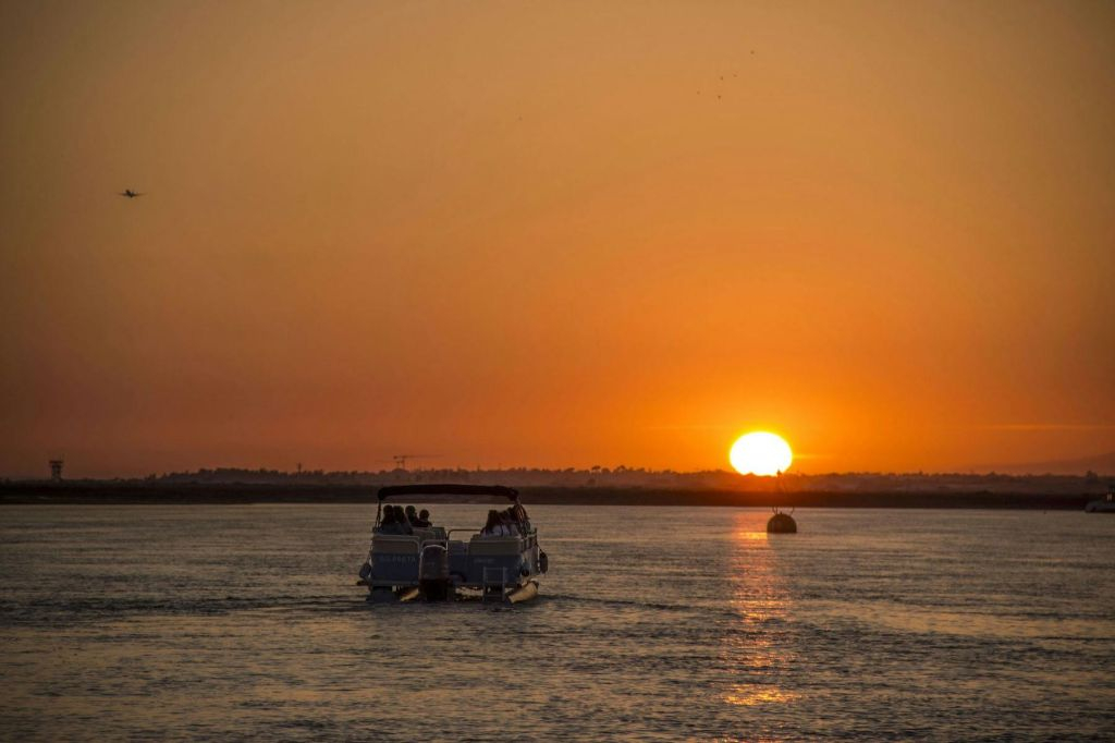 Ria Farmosa: Guided Sunset Boat Tour