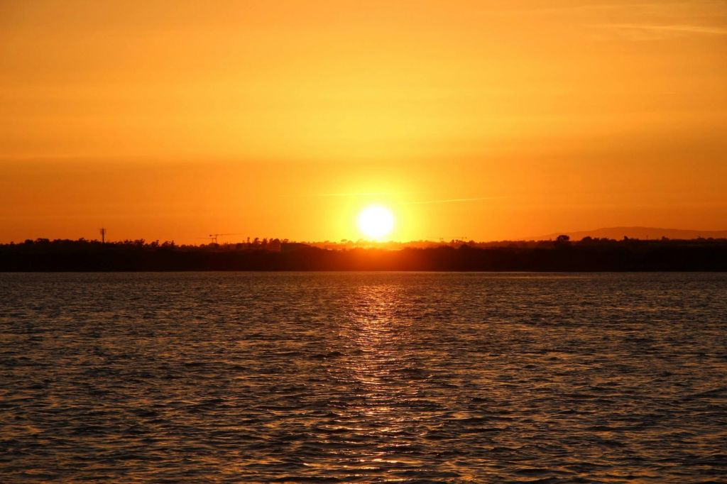 Ria Farmosa: Guided Sunset Boat Tour