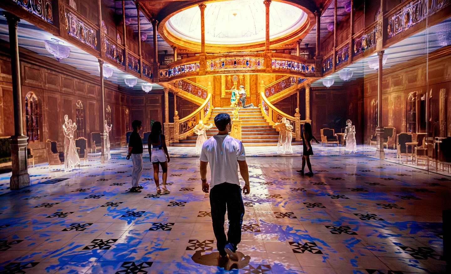 Matadero Madrid: La Leggenda del Titanic
