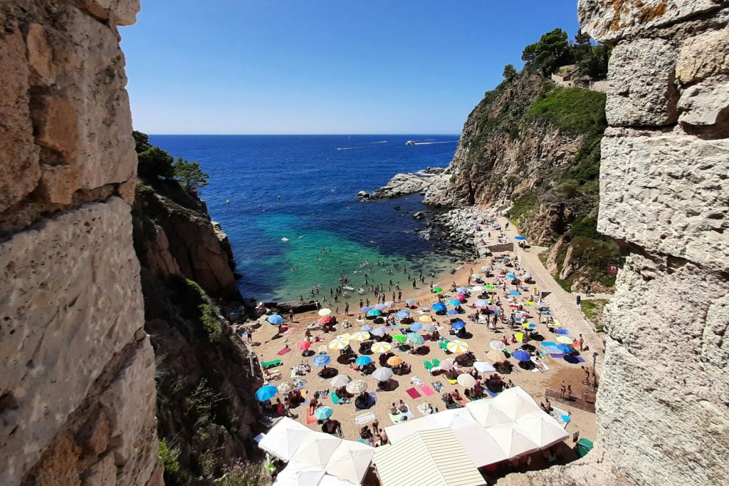 Costa Brava: Guided Tour from Barcelona