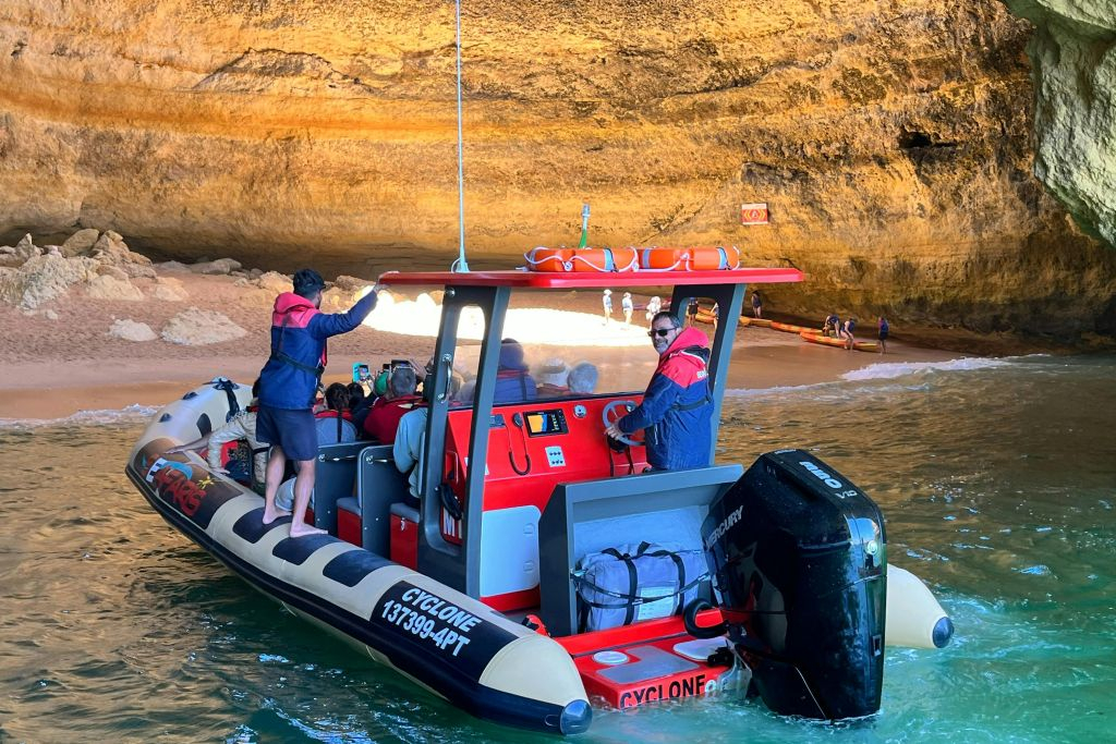 From Lagos: Tour of Benagil Sea Caves with a Local Guide