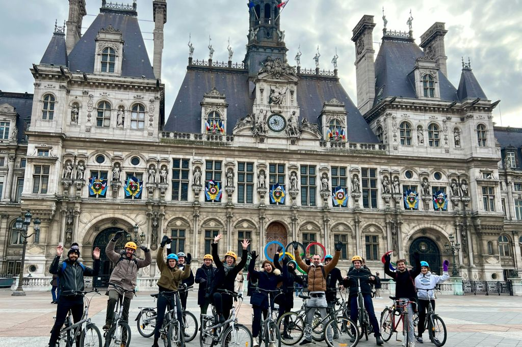 Centro di Parigi: Tour privato in bicicletta: i punti salienti