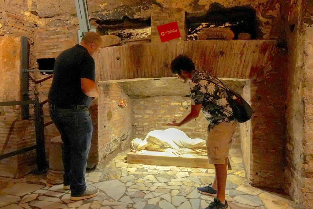 Capuchin Crypt & Roman Catacombs: Guided Tour + Transfer