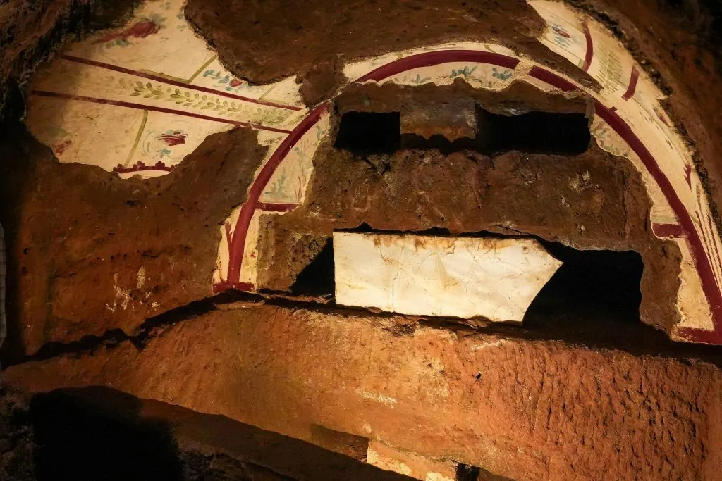 Capuchin Crypt & Roman Catacombs: Guided Tour + Transfer