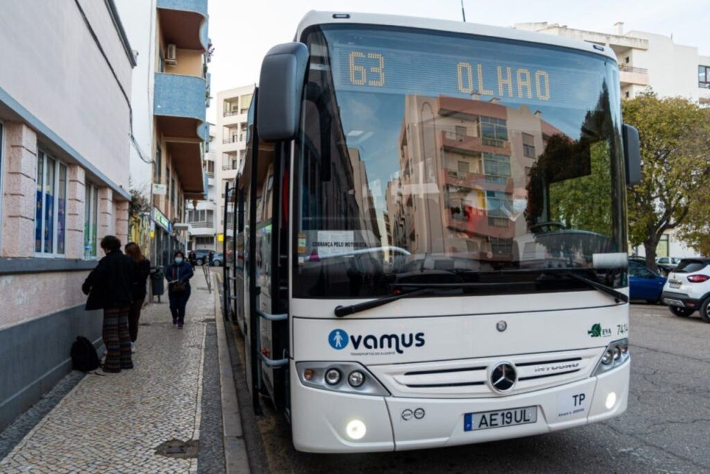 Portimao : Transfert en bus vers/depuis l'aéroport de Faro