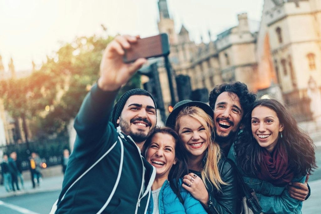 London: Self-Guided Tour with Your Smartphone