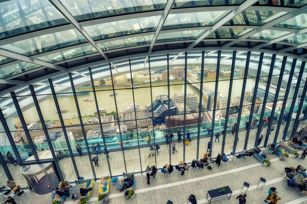 London: Self-Guided Tour with Your Smartphone