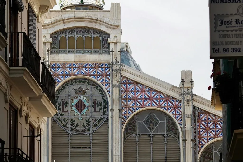 Valencia Morning Food Tour with Central Market Visit