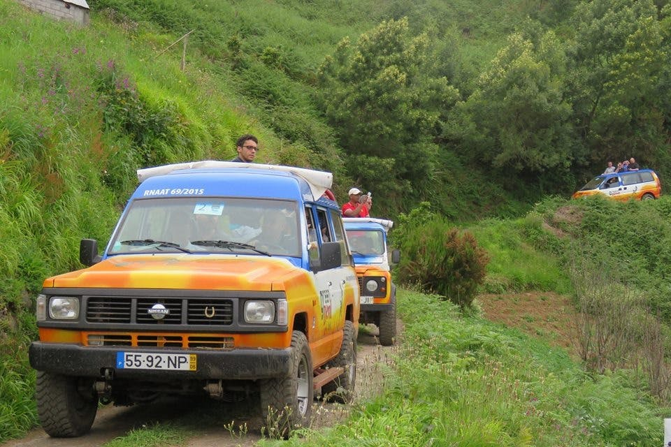 Sudoeste da Madeira: Passeio guiado em jipe 4x4 + visita à destilaria de rum e gim