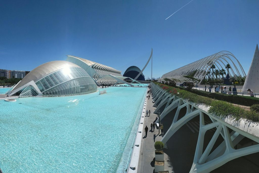 Valencia: Guided Bike Tour