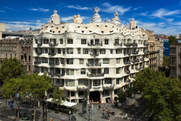 La Pedrera con audioguida