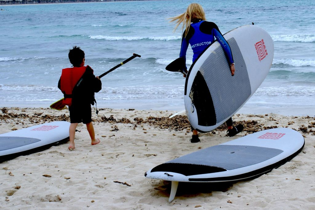 Mallorca: Aula de Stand-up Paddleboard de 1 hora