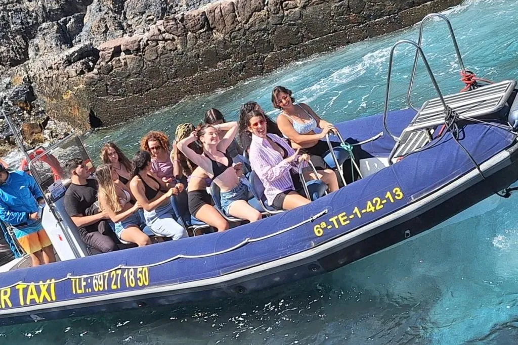 Antequera: Excursión Guiada de Senderismo con Regreso en Barco