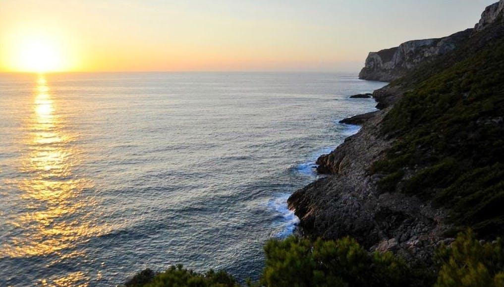 Valencia: Sunset Catamaran Cruise