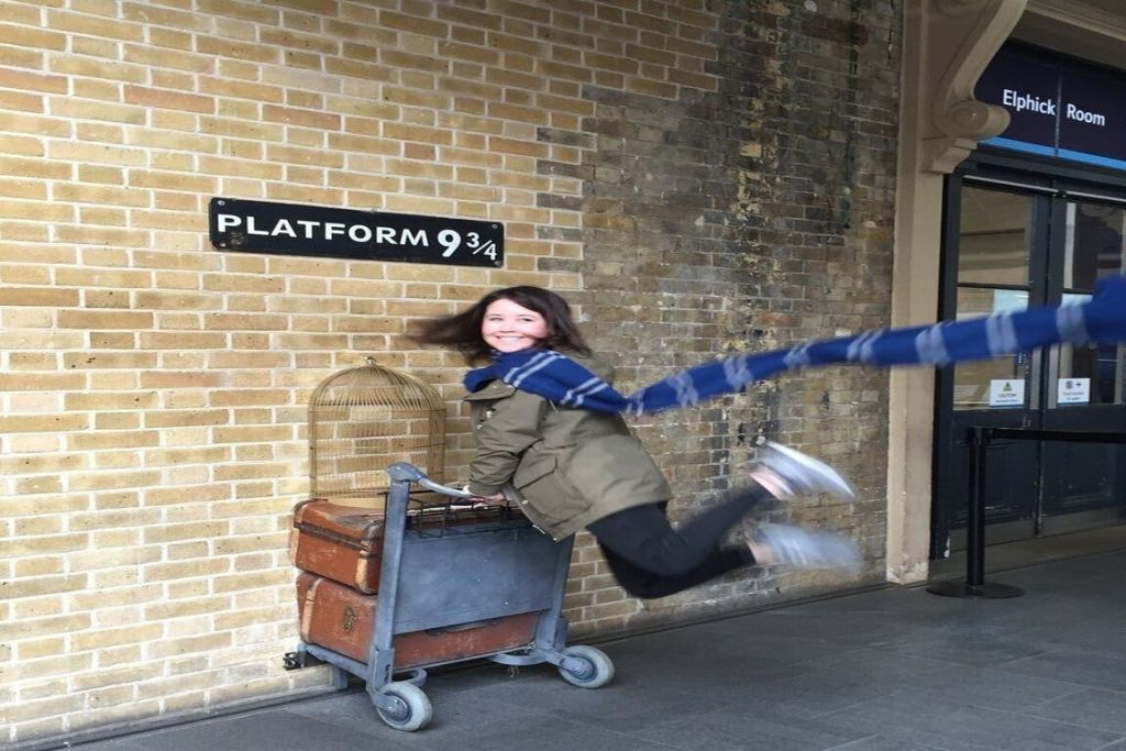 J K Rowling & Wizard: 3-Hr Private Walking Tour