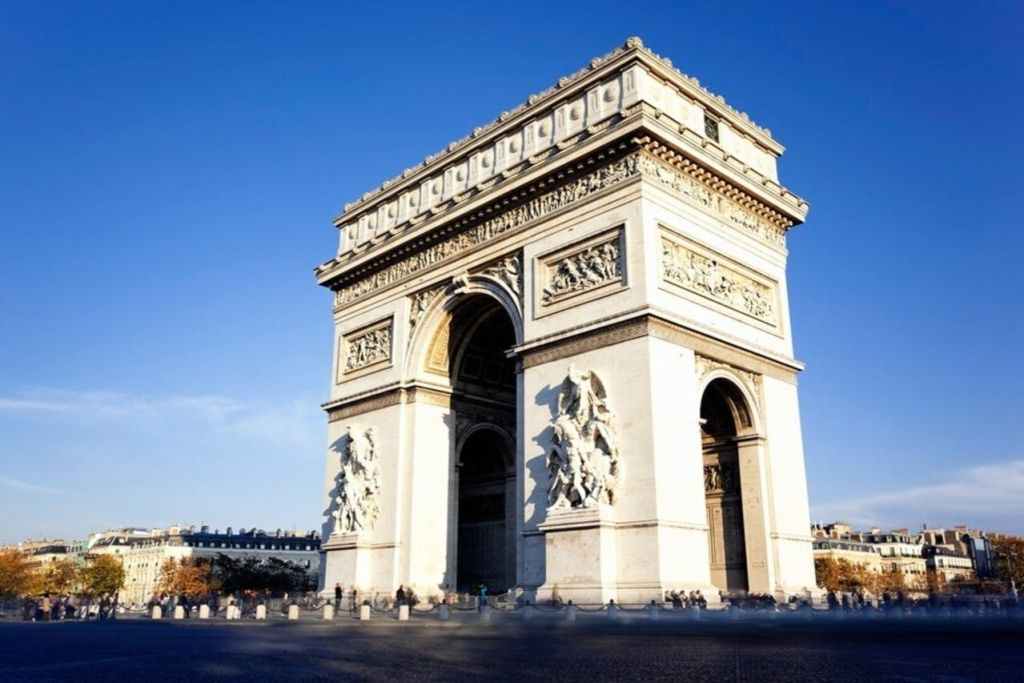 Montmartre Paris: Private Walking Tour