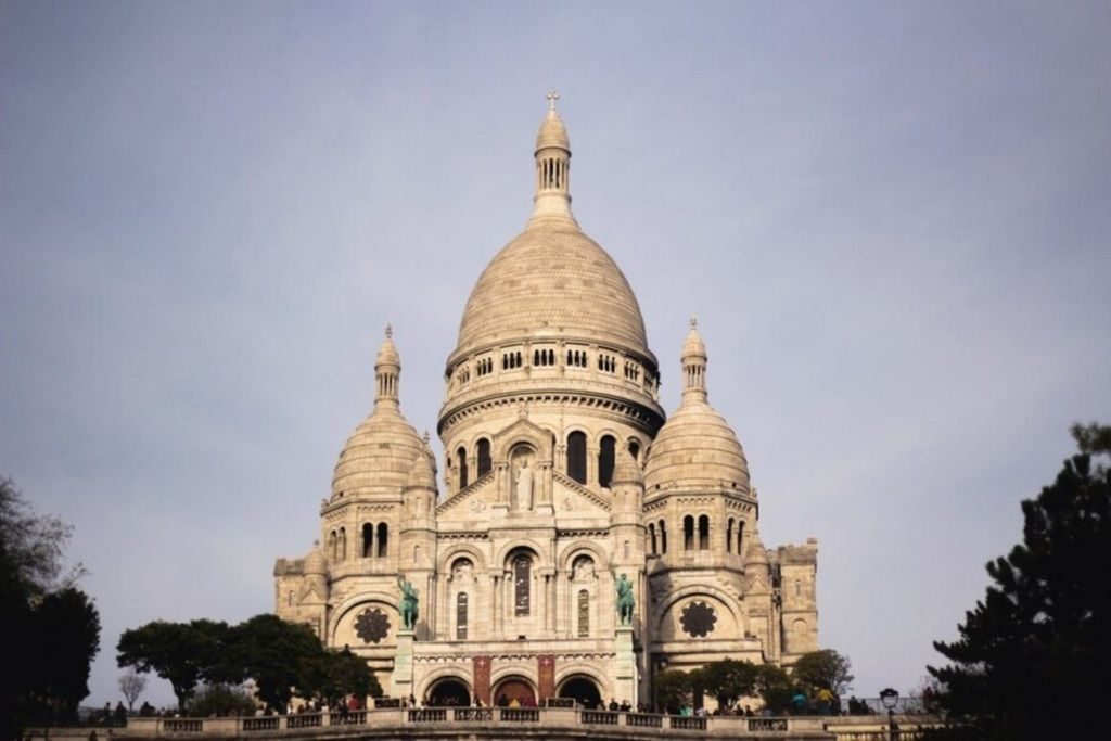 Montmartre Paris: Private Walking Tour