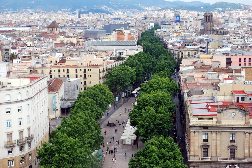 Barcelona Essentials Pass (with Public Transport Card)