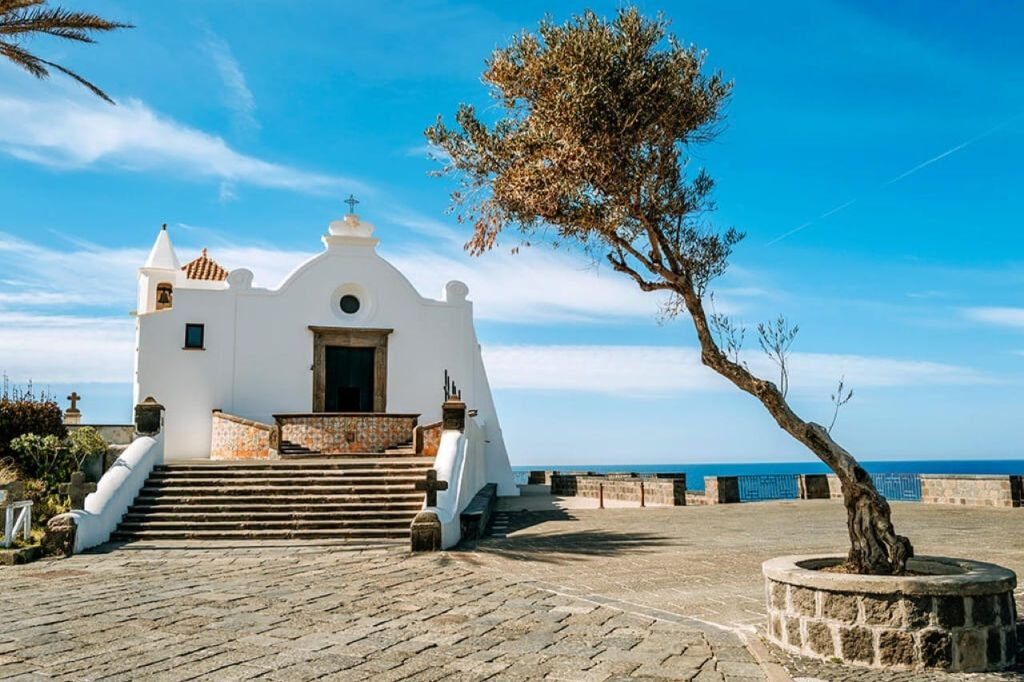 Forio: Day Trip + Hydrofoil Transfer from Naples with Optional Lunch