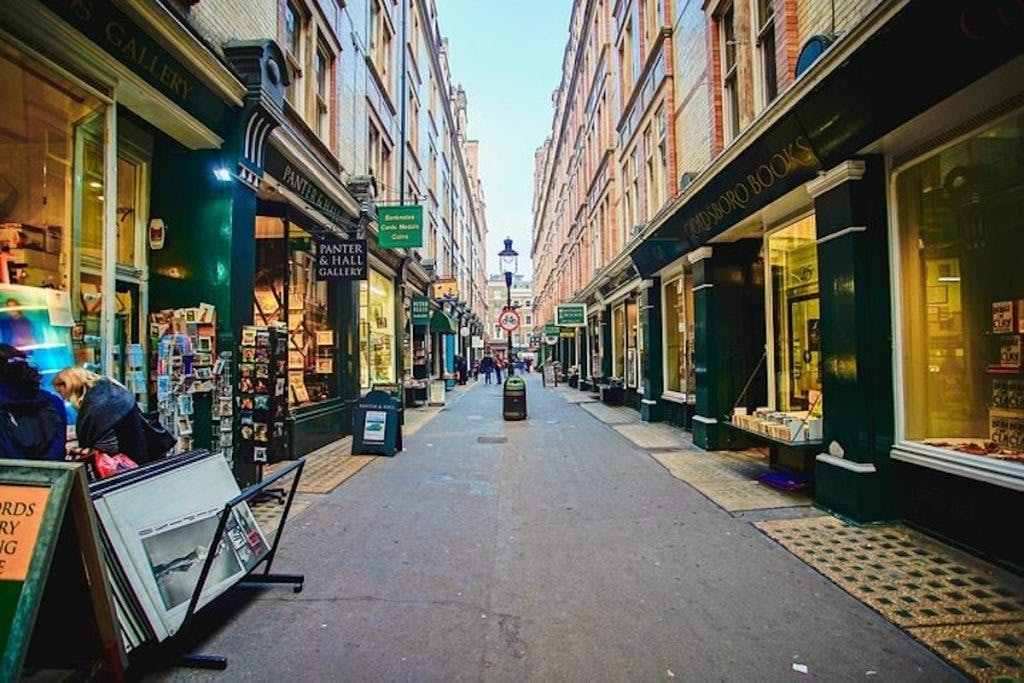 London: Harry Potter Film Sites + Jack the Ripper Combo Tour