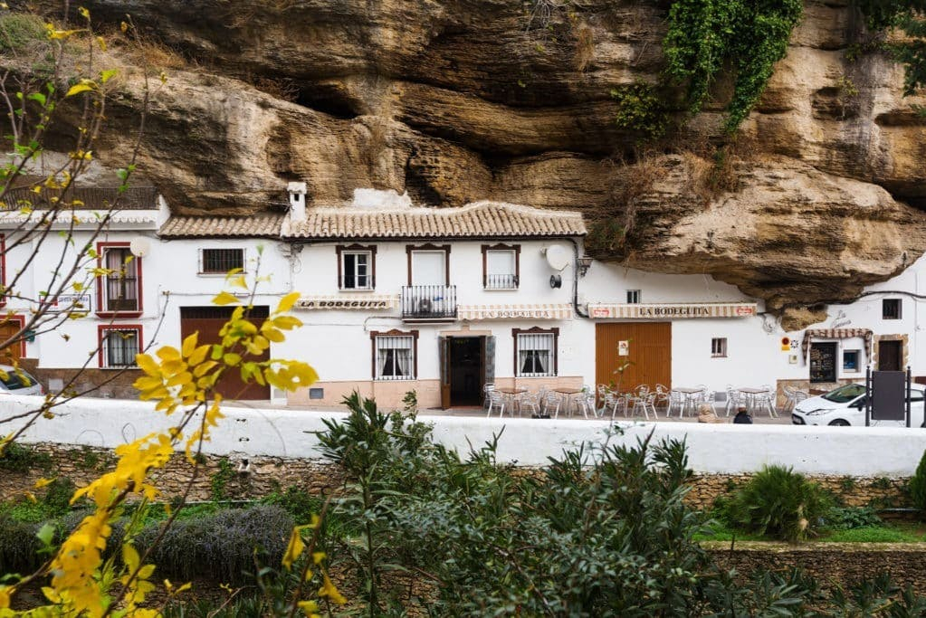 Setenil, Zahara & Ronda: Day Trip from Seville