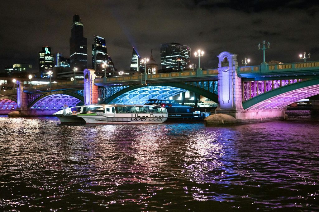 London: Roundtrip Uber Boat by Thames Clippers