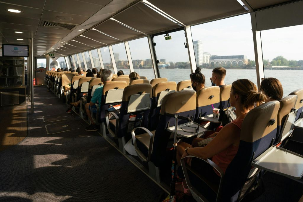 London: Roundtrip Uber Boat by Thames Clippers