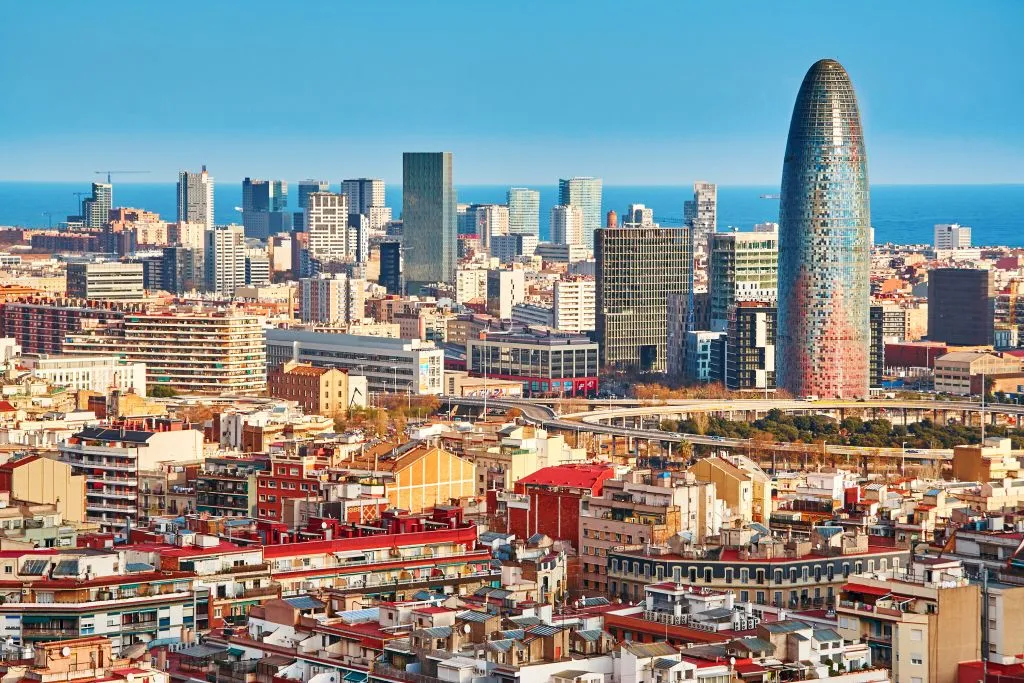 Barcelona Card: 72 - 120-Hr Access to Museums + Public Transport