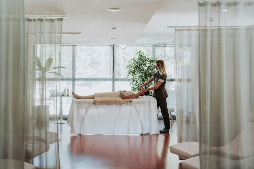Roseo Euroterme Wellness Resort: Entry Ticket, Spa and Massage + Lunch