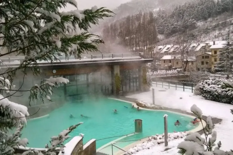 Roseo Euroterme Wellness Resort: Masaje de 25 minutos, Aperitivo + 2 horas de acceso a la piscina