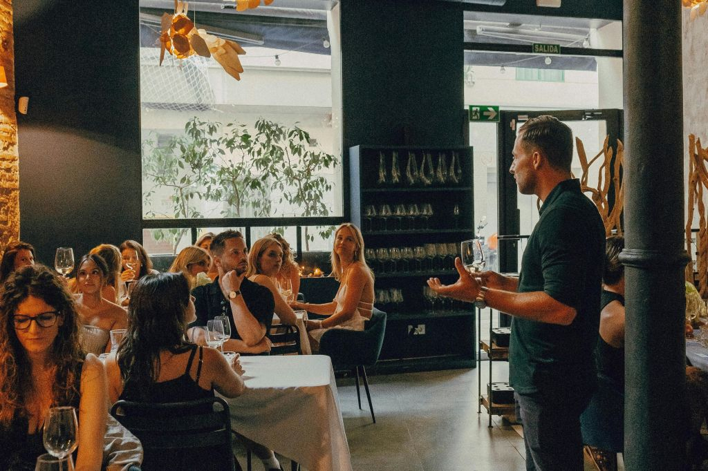Valência: Degustação de vinhos com um sommelier profissional