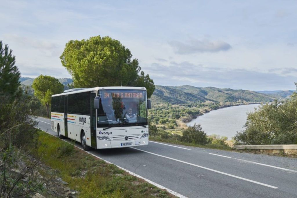 Albufeira : Transfert en bus vers/depuis l'aéroport de Faro