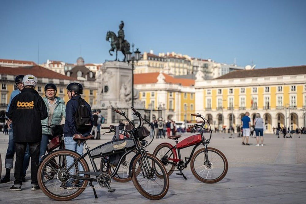 Lisbon: Electric Bike Rental