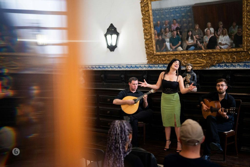 Mosteiro de São Bento da Vitória: Guided Tour + Fado