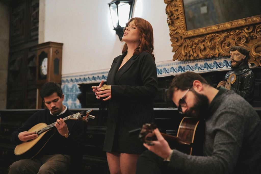 Mosteiro de São Bento da Vitória: Guided Tour + Fado