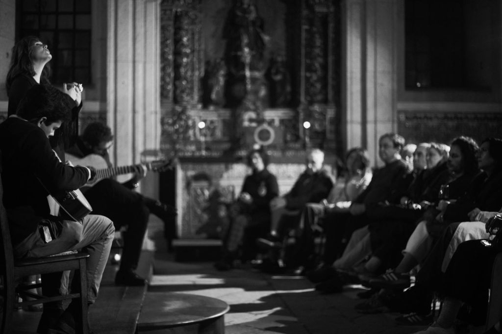 Mosteiro de São Bento da Vitória: Guided Tour + Fado