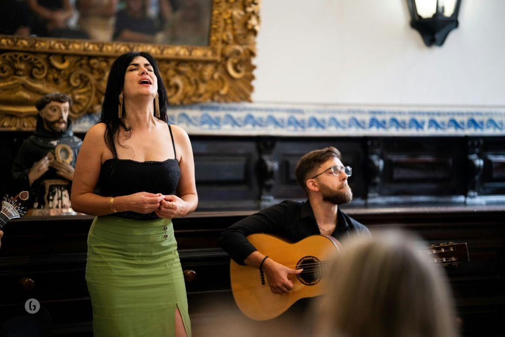 Mosteiro de São Bento da Vitória: Guided Tour + Fado