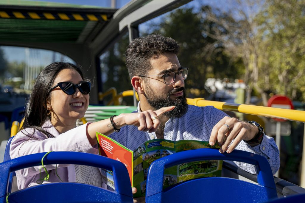 Alsa Seville: Tour in autobus Hop-on Hop-off di 48 ore