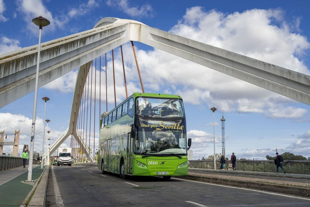 Seville: 48-Hr Hop-on Hop-off Sightseeing Bus Tour