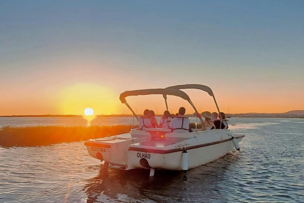 Ria Formosa: Passeio de barco ecológico ao pôr do sol a partir de Faro
