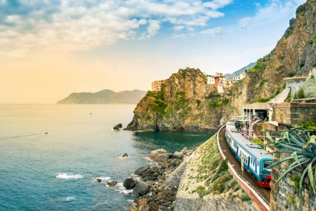 Cinque Terre Express: Train To/From La Spezia and Monterosso