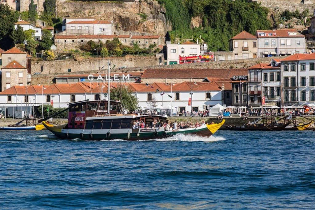 City Sightseeing Porto: 48 ore di autobus Hop-on Hop-off + crociera e degustazione del porto