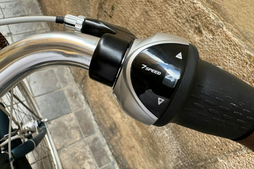 Valencia: City Bike Rental
