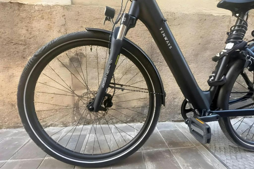 Valencia: Electric Bike Rental