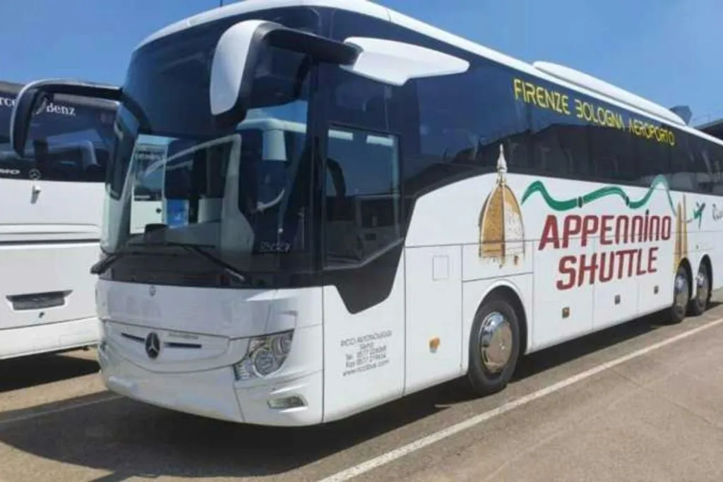 Bologna: Trasferimento in autobus da/per l'aeroporto Marconi e Firenze città