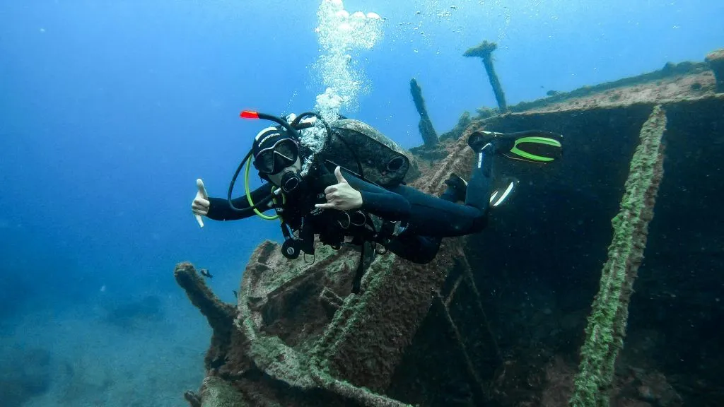 Los Cristianos: Clase guiada de buceo