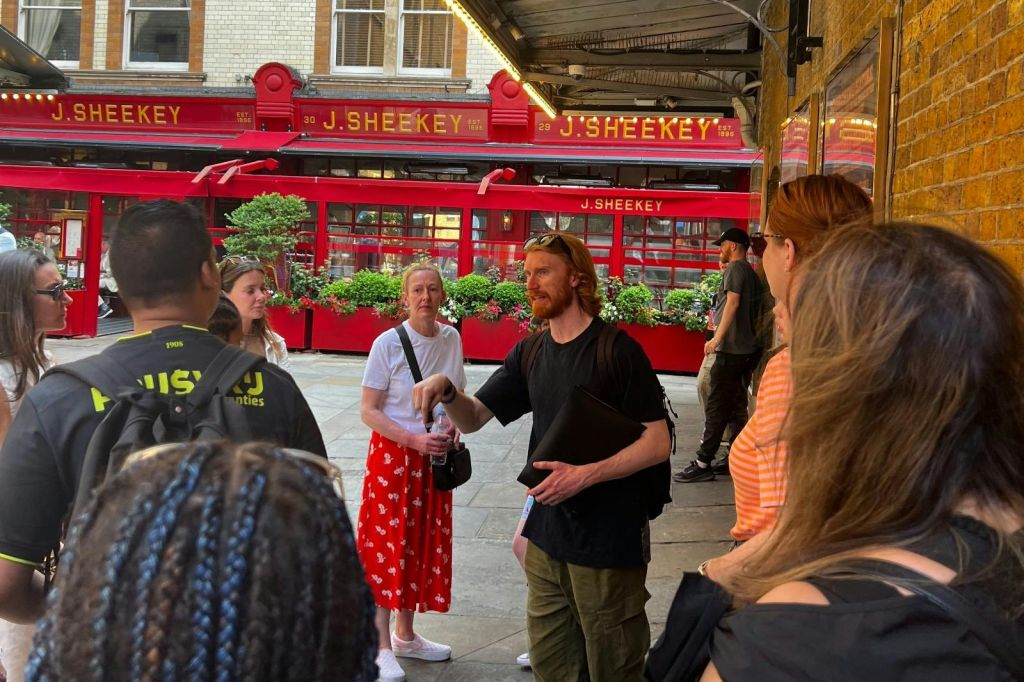 London: Guided Harry Potter Film Sites Visit + Ghosts of London Tour