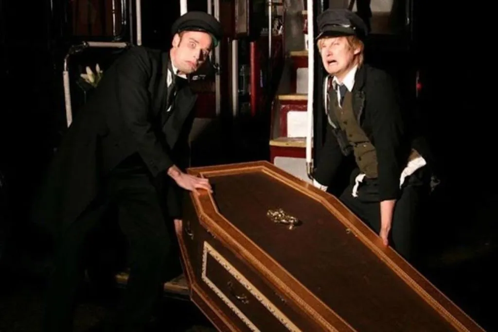 London: Guided Harry Potter Film Sites Visit + Ghost Bus Combo Tour