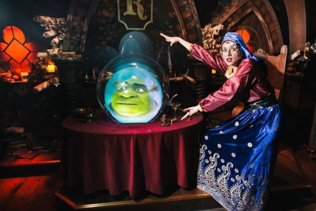 Londres: Visita guiada aos locais de filmagem de Harry Potter + excursão combinada de aventura do Shrek
