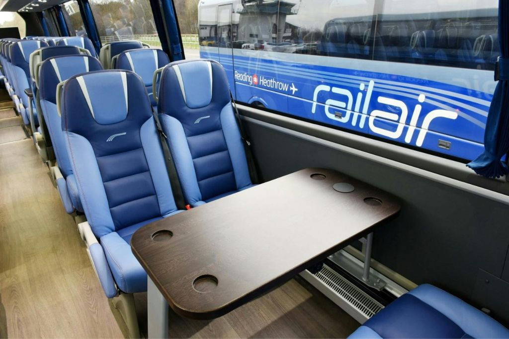 Watford: Bus Transfer To/From London Heathrow Airport